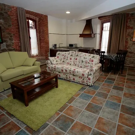 Casa Josefita Villamayor (Pilona)